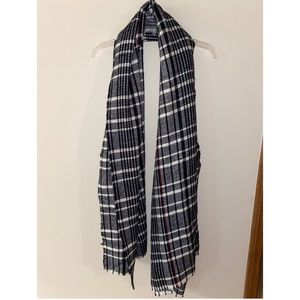 Plaid scarf